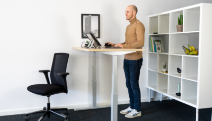 Hoe kun je gezond thuiswerken? Praktische tips voor een ergonomische werkplek